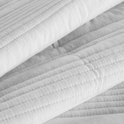 PREMIUM mat prekrivač 170x210 prošiven tradicionalnom metodom Tara