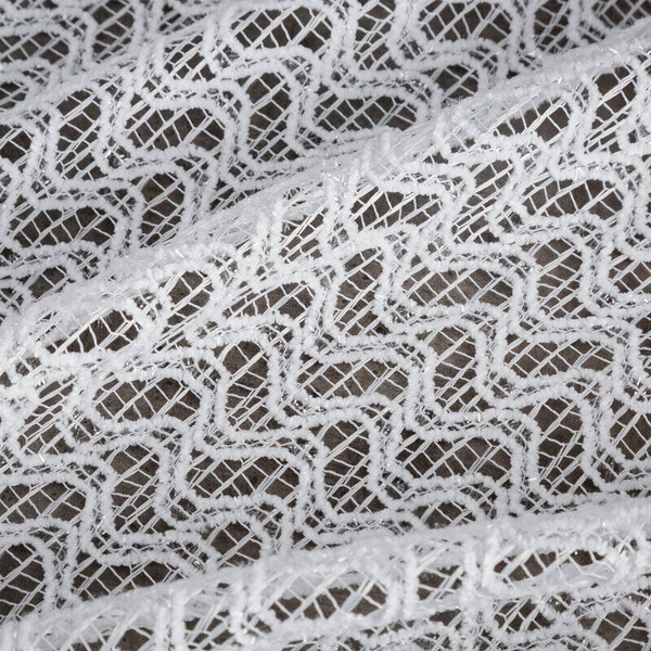 Gotova mrežasta zavjesa 140x250 ukrašena šenil koncem Clara