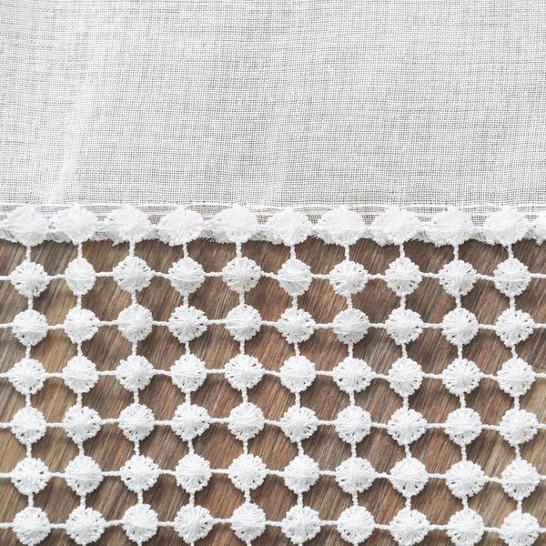 Zavjesa s trakom ažurnog veza i svijetlim etaminom 135x250 Grace