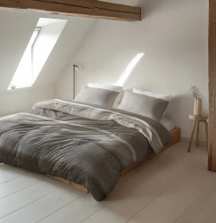 Posteljina od flanela 200x220 siva, mekana na dodir Stone Stripe