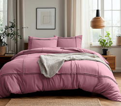 Set posteljine od mikrovlakana dimenzija 240x220 s efektom pranja i prošivenim volanima. Washed Tufted