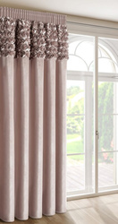 Baršunasta zavjesa ukrašena 3D aplikacijom ruže 140x270 cm- ROSES 13 Eva Minge