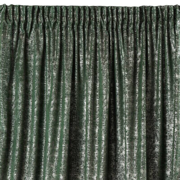 Zavjesa 140x270 na traci od mekog baršuna s nepravilnim srebrnim printom Cypr