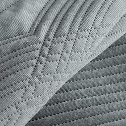 Prekrivač od ​​baršuna 170x210 cm, prošiven vrućim prešanjem s geometrijskim uzorkom - VELVET2