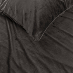 Baršunasta posteljina 200x220, mekana i topla Velvet Piping