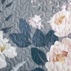 Lagani baršunasti prekrivač za krevet 200x220 cm ukrašen cvjetnim printom ROSITA