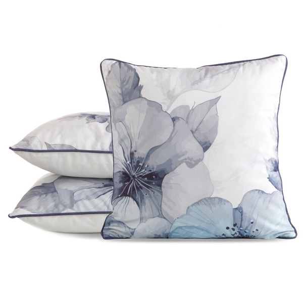 PREMIUM dvostrana jastučnica 45x45 od mekog baršuna s cvjetnim motivom i rubnim detaljima VELVET