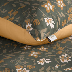 Ekskluzivna posteljina od egipatskog pamučnog makosatena 220x200 cm, kolekcija REINA