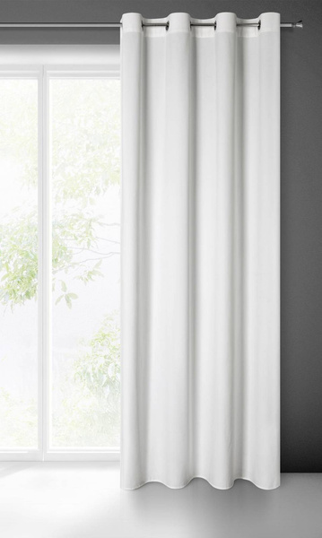 Gotova zavjesa od glat baršuna 140x250 težine 215 g/m2 Pierre