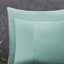 Set posteljine 200x220 od mikrovlakana s nježnim konkavnim uzorkom Embossed