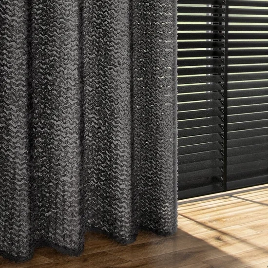 EVA MINGE gotova zavjesa 135x250 izrađena od šifona ukrašena moher koncem i suptilnim volanima TIFFANY 