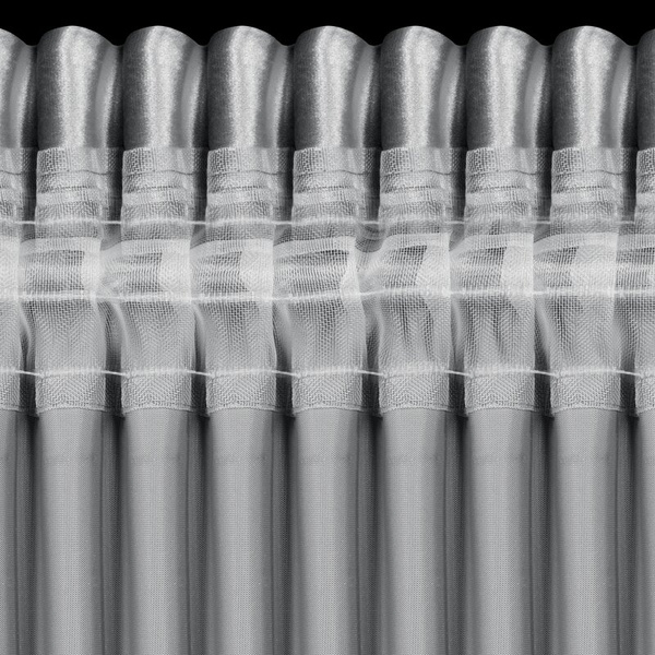 Srebrna zavjesa od sjajnog baršuna 140x270 cm traka - CAMERON