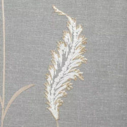 Krem zavjesa od mat gaze ukrašena vezom s dodatkom zlatnog konca, traka 140x270 cm - AURELIA