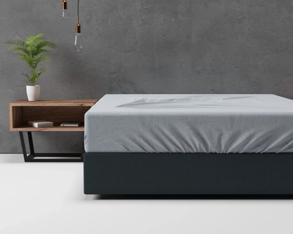 Flanel plahta s gumicom siva boja savršena za hladno vrijeme