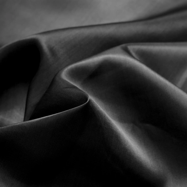 Elegantna crna posteljina od mikroperkal satena 140x220 Beuty Skin Care