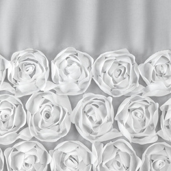 Bijela šifonska zavjesa ukrašena 3D aplikacijom ruže, 140x270 cm, traka - Roses 7- Eva Minge