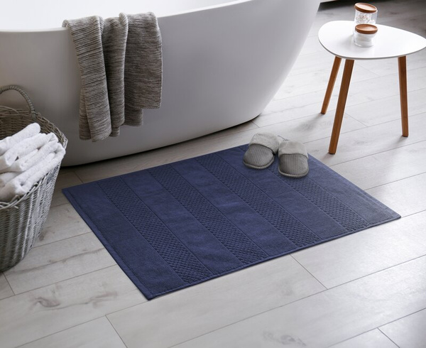 Kupaonski tepih 60x90 od pamuka ukrašen geometrijskim uzorkom Jessi