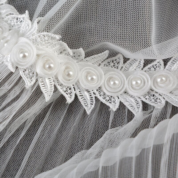 Bijela zavjesa od fine mreže ukrašena naborima i čipkom, 140x250 cm - HANA