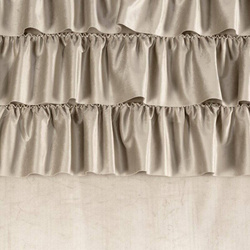 Zavjesa 140x270 na traci AURA s volanima