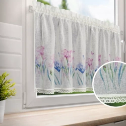 Bijela kuhinjska zavjesa od gaze ukrašena cvjetnim printom i čipkom, 150x60 cm, DOLOREZ tunel