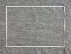 Set od 4 podmetači za stol u sivoj boji ukrašen rubom, 30x40 Megi