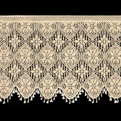 Kuhinjska zavjesa u boho stilu ukrašena suptilnim resama 150x60 cm MOLY tunel