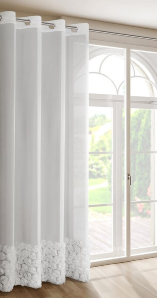 Bijela šifonska zavjesa ukrašena 3D aplikacijom ruže, 140x250 cm, s ušicama - ROSES - Eva Minge