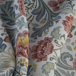 Bijelo-bordo zavjesa za zamračivanje s cvjetnim printom, 135x250 cm- ASHLEY