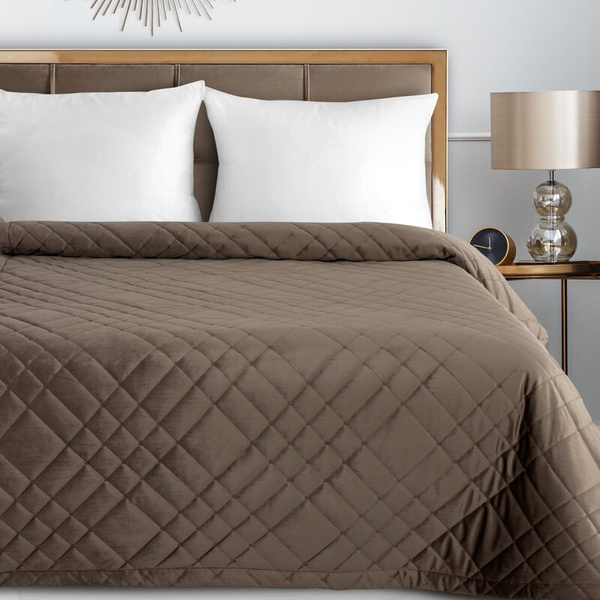 Baršunasti prekrivač za krevet 240x220 cm s geometrijskim šavovima RIA 6