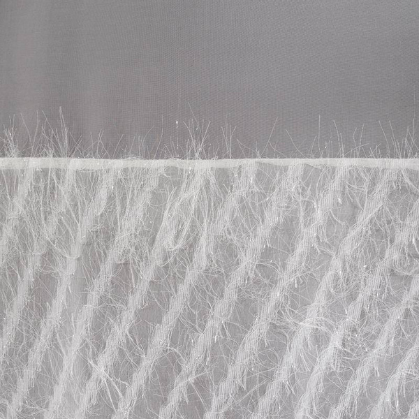 Svjetlosiva zavjesa s trakom od tkanine ukrašenom lepršavim moher koncem i voalom 140x250 Amira