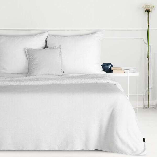 Dvostrana dekica izrađena od čarobno mekane bukle i nježnog flisa 70x160 Tedy