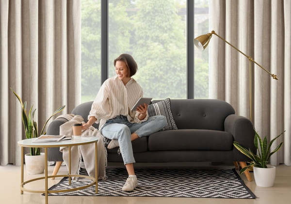 Bež zavjesa od šenil tkanine 140x270 cm traka - MEGI