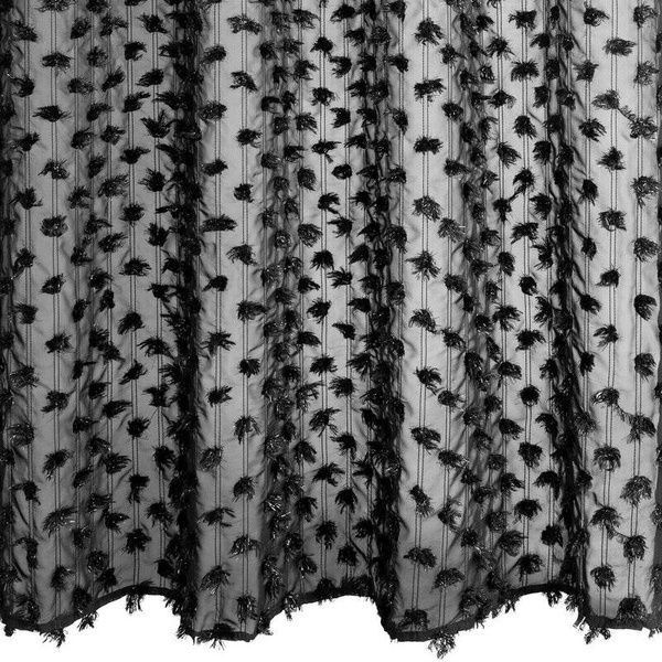 EVA MINGE gotova zavjesa 135x250 od šifonske tkanine ukrašena pomponima s dodatkom sjajnog konca AURELIA 