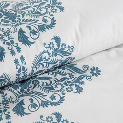 Ekskluzivna posteljina 220x200 cm pamučni saten, bijela, tamnoplava s ornamentalnim uzorkom Reina Line