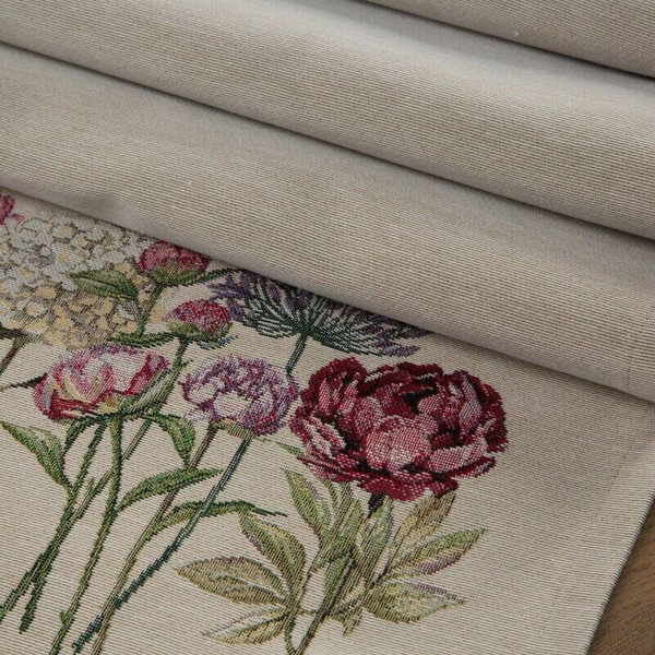 Goblen nadstolnjak ukrašen tkanim cvjetnim motivom 