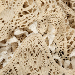 Kuhinjska zavjesa u boho stilu ukrašena suptilnim resama 150x60 cm MOLY tunel