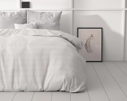 Set posteljine 240x200/220 od mikrovlakana sa čistim printom Essentials