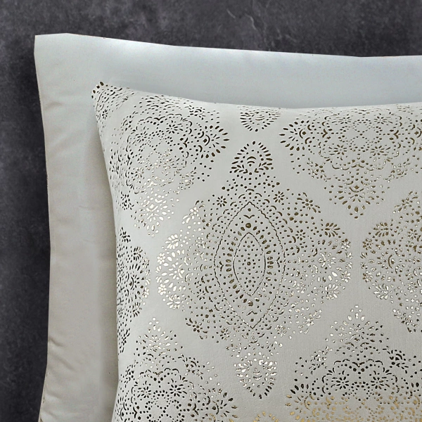 Posteljina od flanelskog flisa 200x200/220 sa zlatnim uzorkom Glamour Flannel