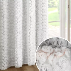 Bijela mrežasta zavjesa ukrašena 3D ružama 140x270 cm- ROSES1 Eva Minge