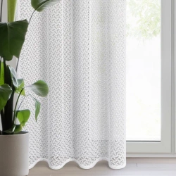 Gotova mrežasta zavjesa 140x250 ukrašena šenil koncem Clara
