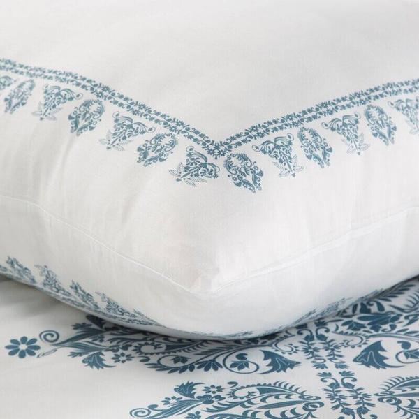 Ekskluzivna posteljina 220x200 cm pamučni saten, bijela, tamnoplava s ornamentalnim uzorkom Reina Line