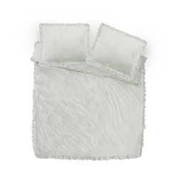 Baršunasta posteljina s volanima 200x220, mekana i topla Velvet Ruffles