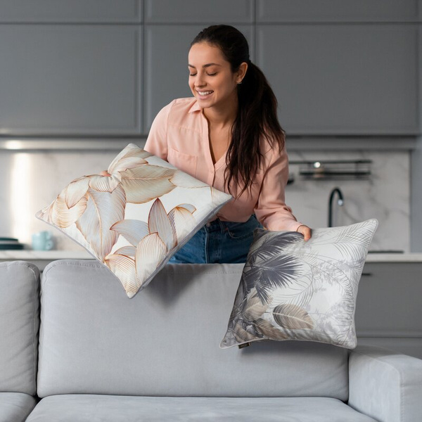 Baršunasta jastučnica 45x45 ukrašena botaničkim printom VELVET