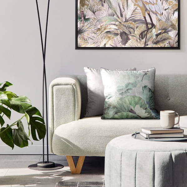 Baršunasta jastučnica 45x45 ukrašena botaničkim printom VELVET