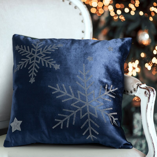 Božićna jastučnica 45x45 cm, tamnoplavi baršun, ukrašena motivom pahuljice od sjajnih kristala