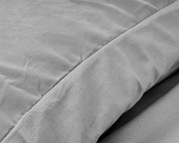 Baršunasta posteljina 200x220 mikroperkal Velvet Uni