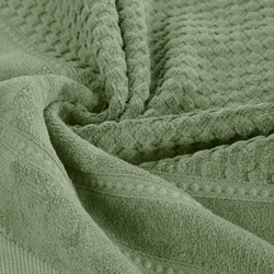 Pahuljasti ručnik 70x140 s reljefnom kariranom teksturom i baršunastim rubom, 500 g/m2 Adore