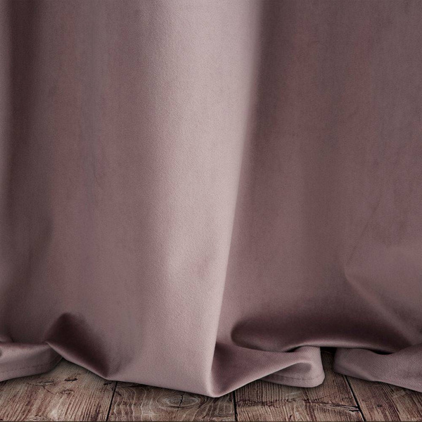 Gotova zavjesa od glat baršuna 140x250 težine 215 g/m2 Pierre
