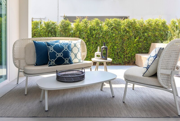 Jastučnica 45x45 za terasu i balkon izrađena od vodootporne tkanine u nautičkom stilu Garden