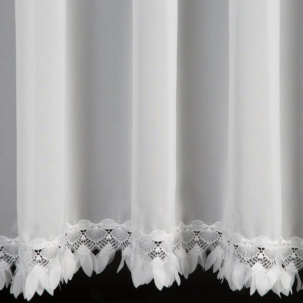 Kratka bijela šifonska zavjesa ukrašena aplikacijom, 400x160 cm- LORETA
